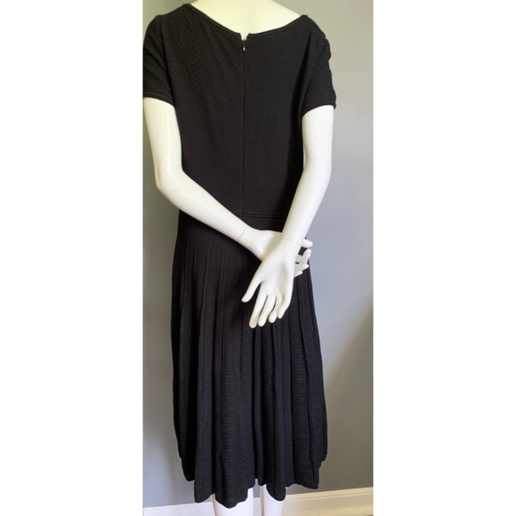 St John : black jacquard fit & flare knit dress - Picture 4 of 12
